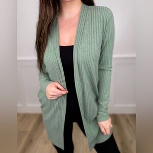 NWT Mono B Sage Green Ribbed Cardigan